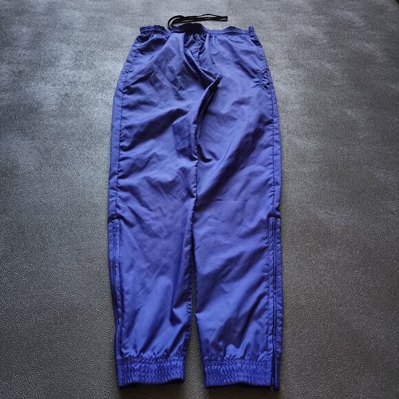 Vintage Umbro Purple Nylon jogger Sweatpants Adult XS - Picture 1 of 8